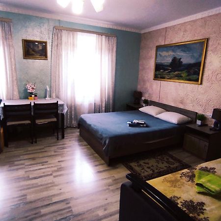 Міні Квартал Hotel Jahotin Kültér fotó