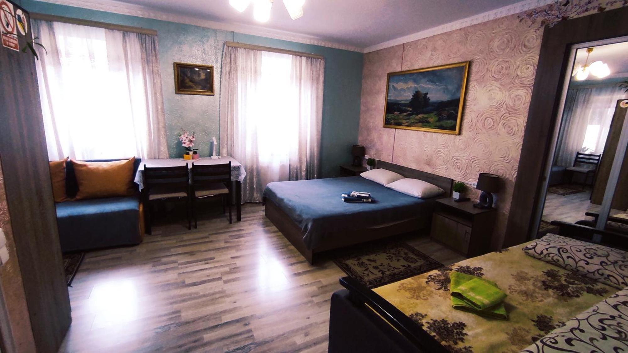 Міні Квартал Hotel Jahotin Kültér fotó