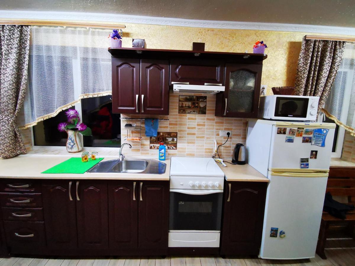 Міні Квартал Hotel Jahotin Kültér fotó